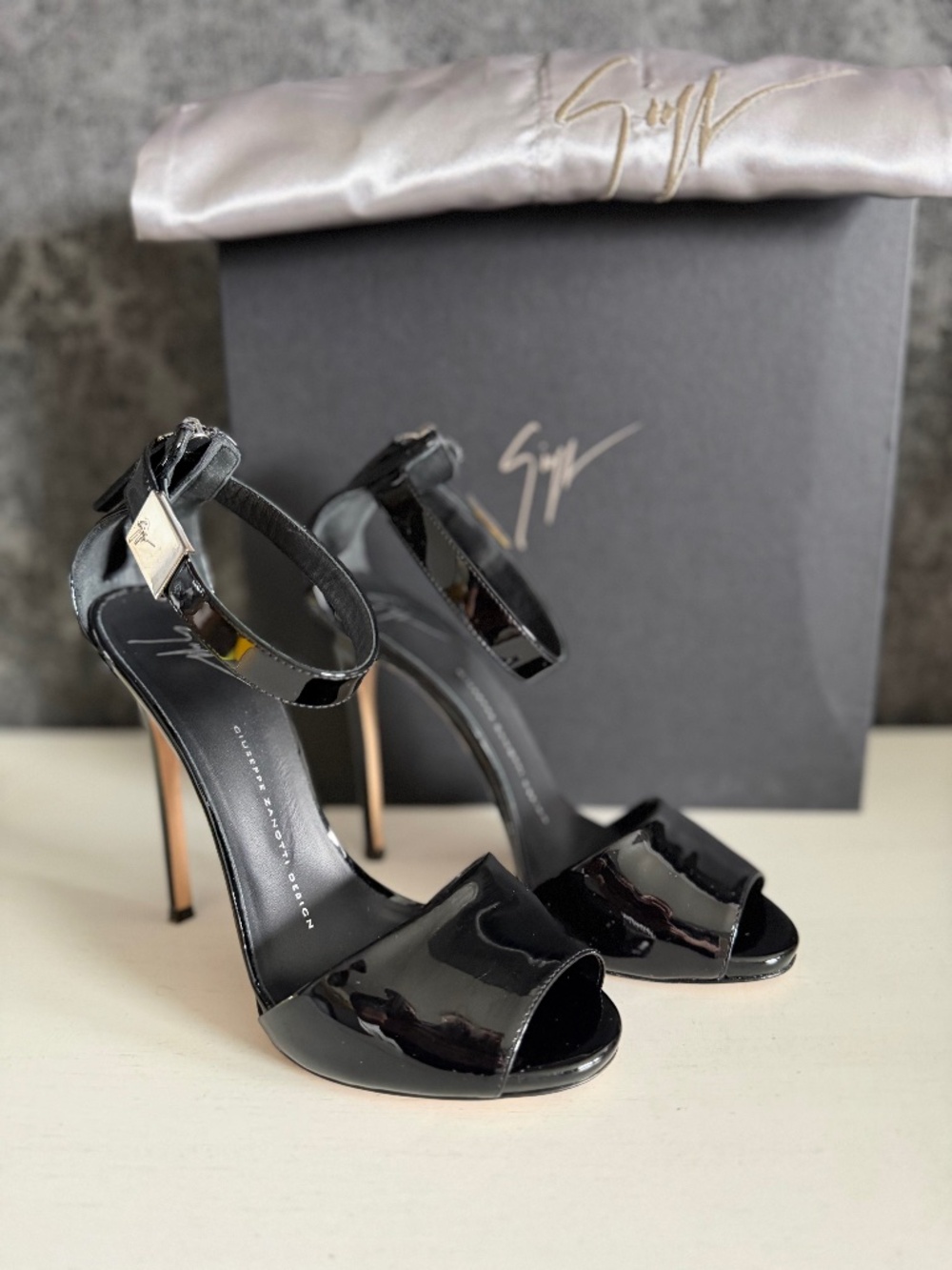 Giuseppe Zanotti Black Patent Leather Heels